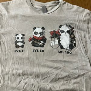 A whole lot Great Condition tee turtle shirts size small